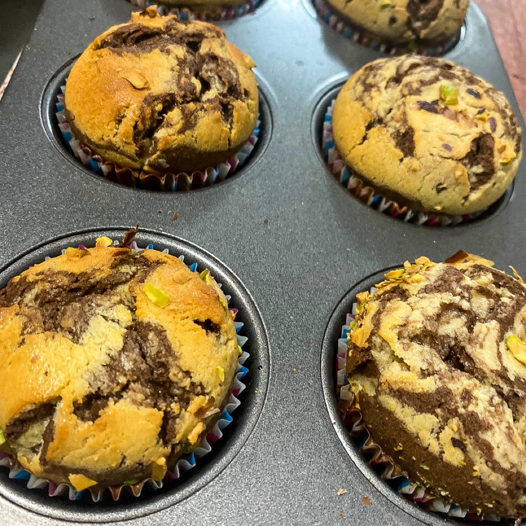 Muffins marmolados de avena, mascarpone y chocolate  Paso 6