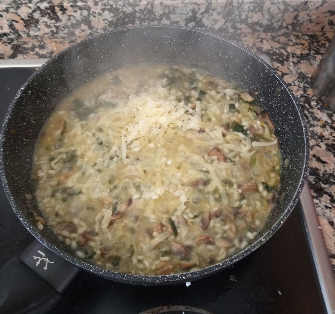 Risotto de champiñones y espinacas Paso 6 Risotto de champiñones y espinacas Paso 6