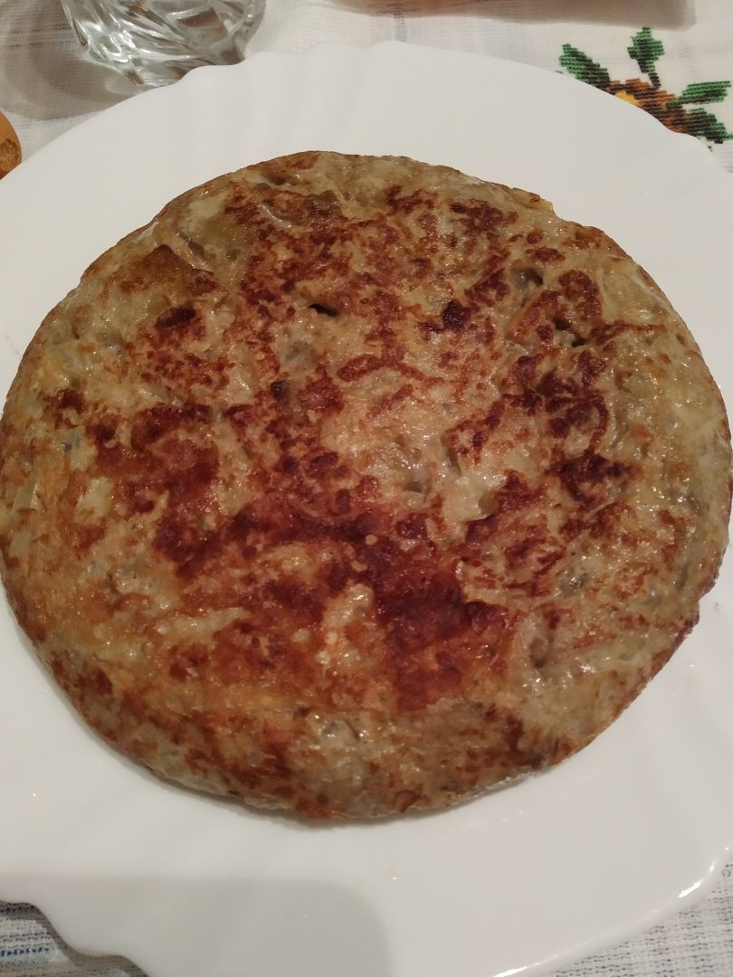 Tortilla de berenjena y cebolla Tortilla de berenjena y cebolla