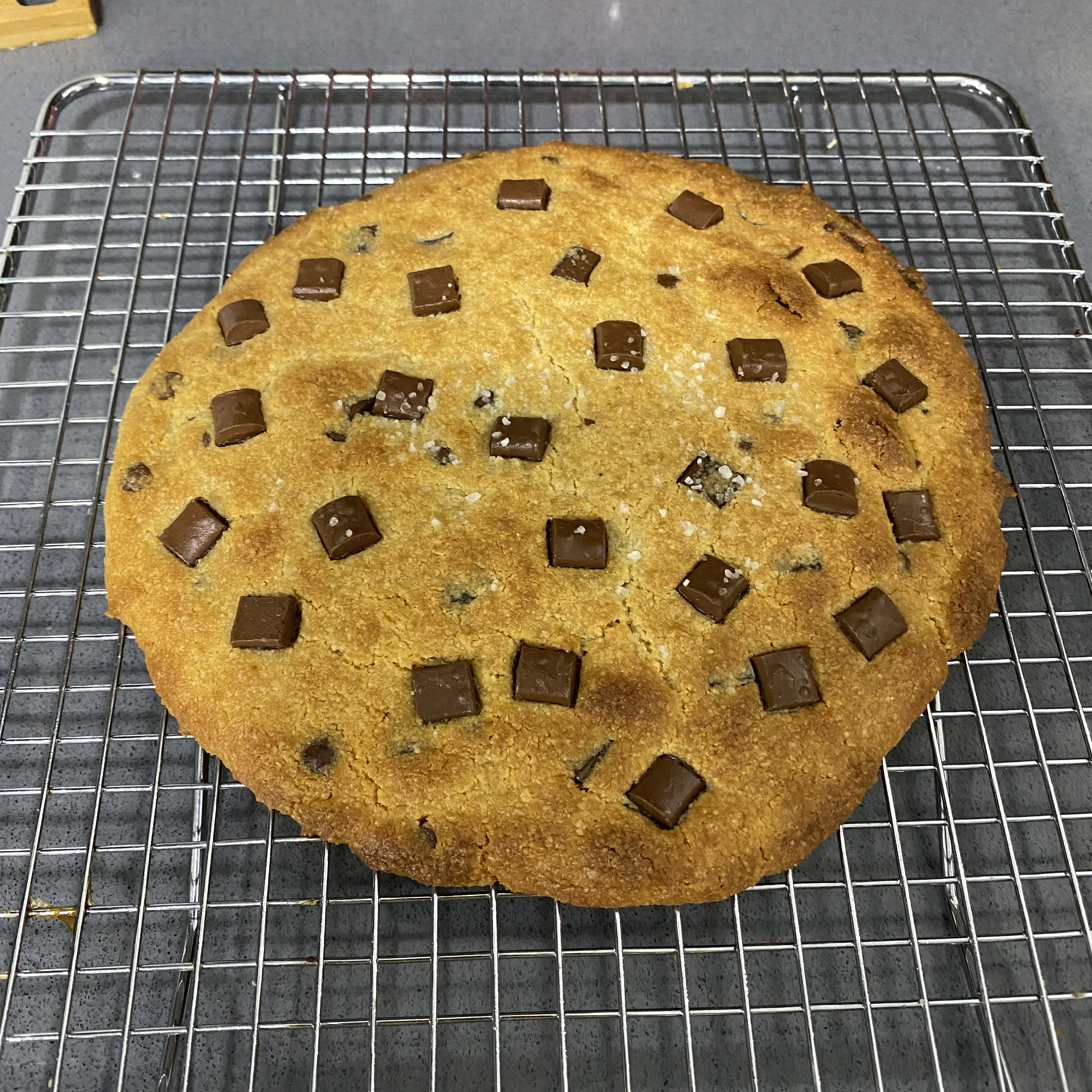 Tarta sándwich-cookie rellena de chocolate 🍪🍫 Paso 6 Tarta sándwich-cookie rellena de chocolate 🍪🍫 Paso 6