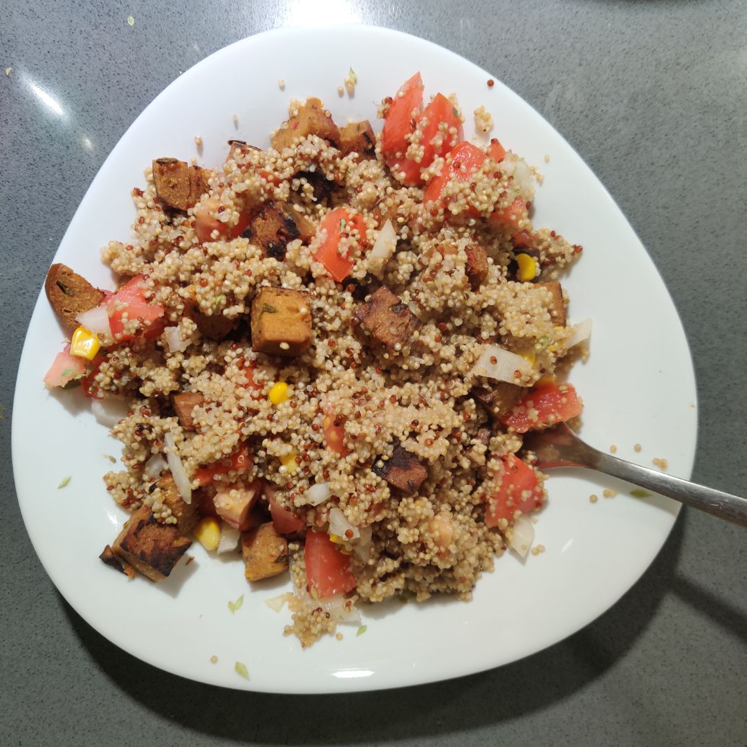 Quinoa con picatostes. Quinoa con picatostes.