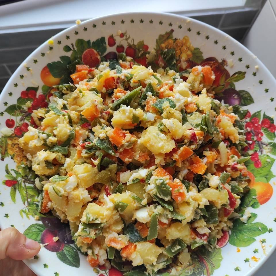 Ensalada de patata y huevo Ensalada de patata y huevo