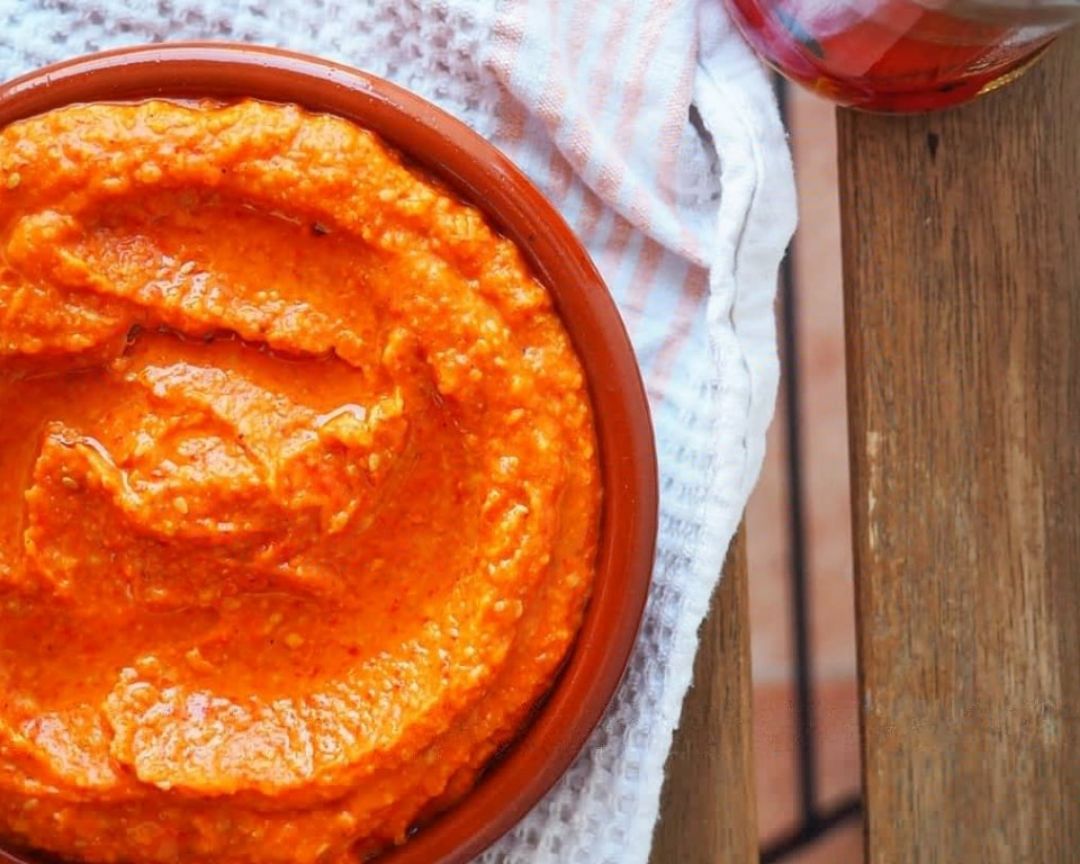 HUMMUS DE PIMIENTOS DEL PIQUILLO HUMMUS DE PIMIENTOS DEL PIQUILLO