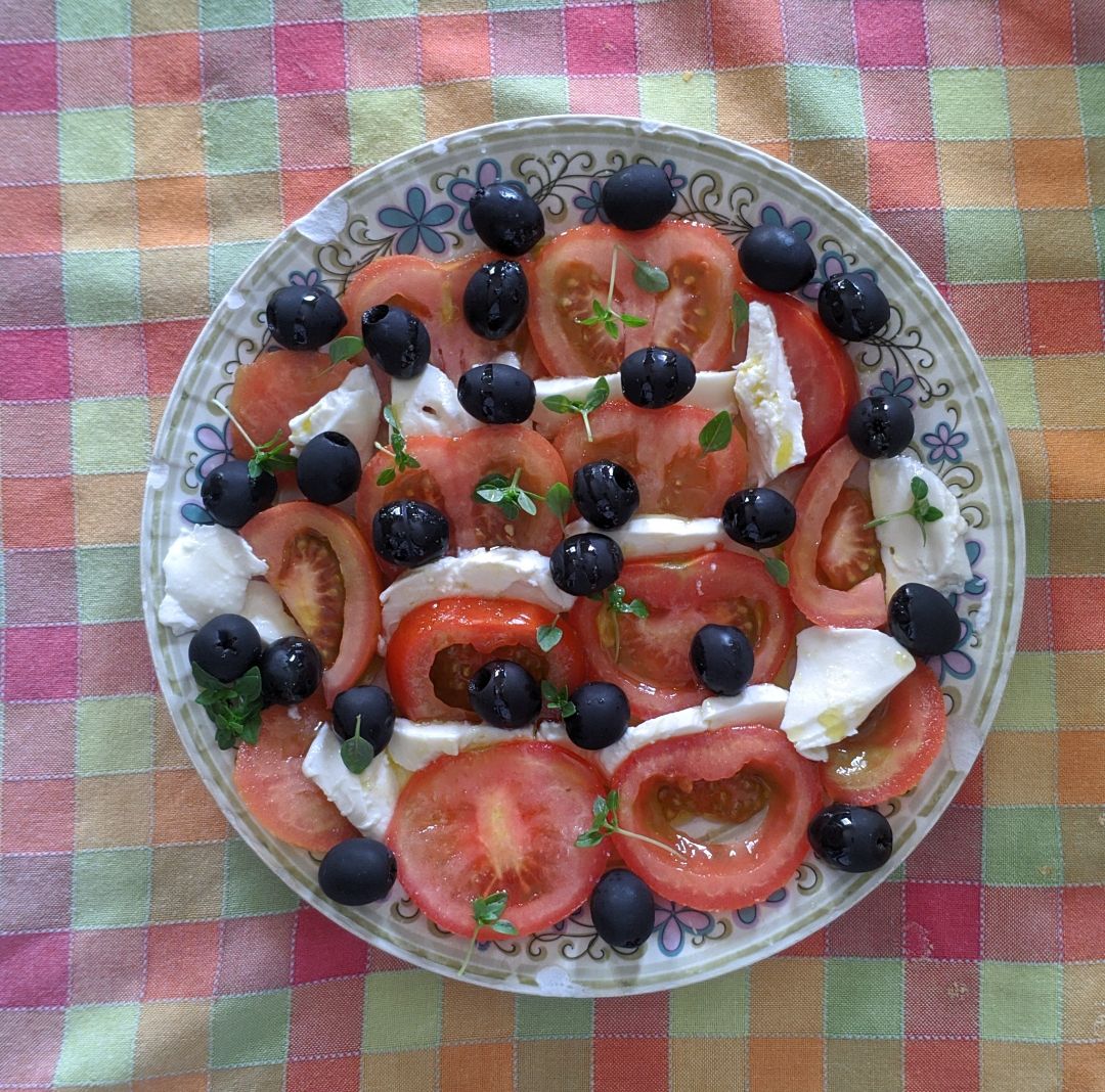 Ensalada caprese Ensalada caprese