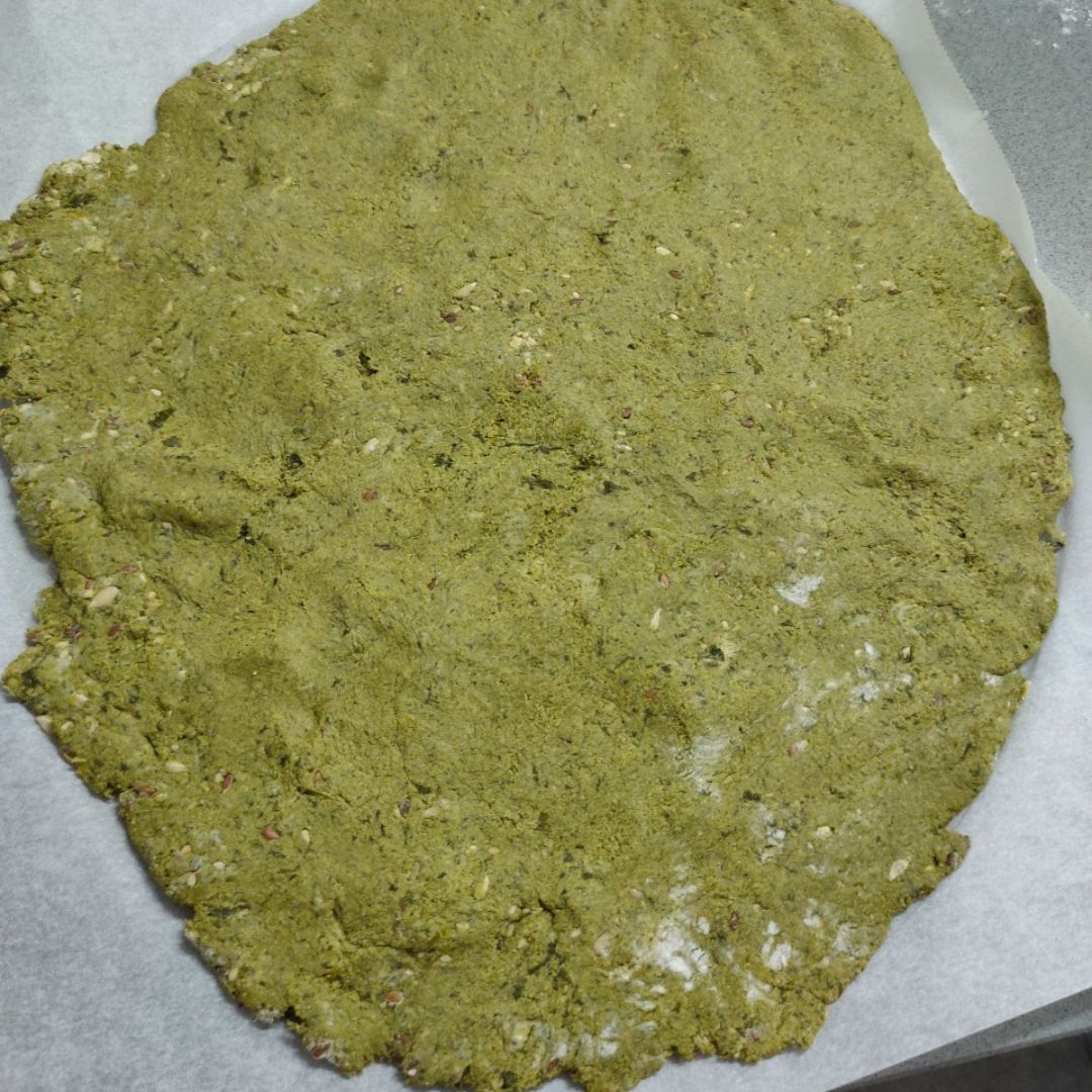 Pizza de espinacas y semillas Paso 1 Pizza de espinacas y semillas Paso 1