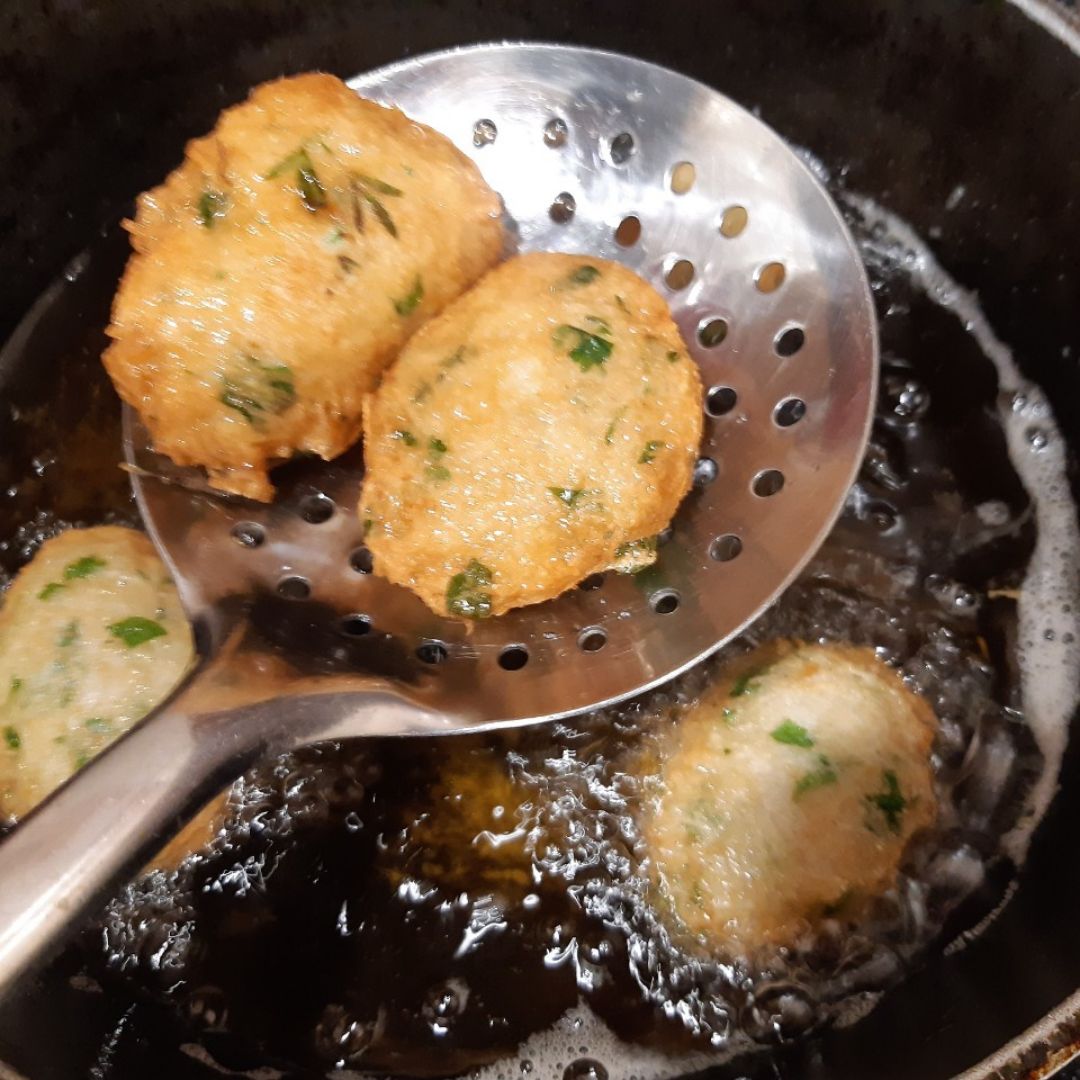 Frituras de malanga y bacalao Frituras de malanga y bacalao