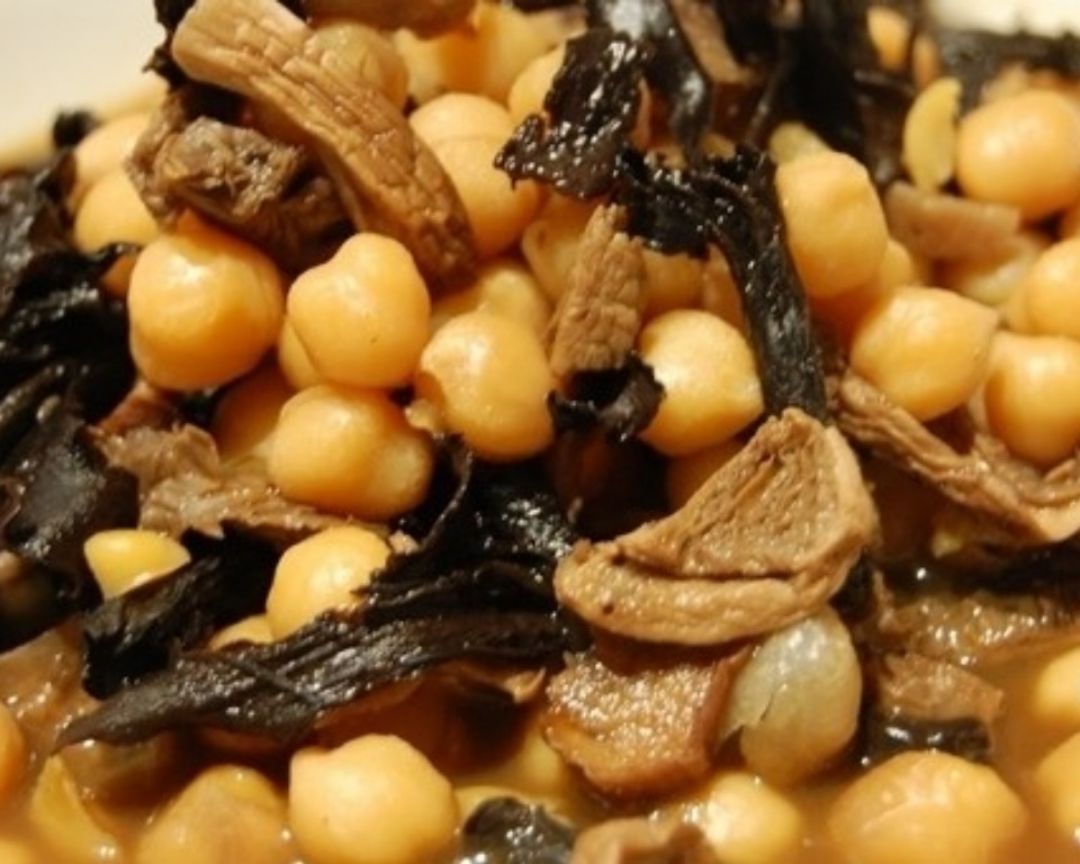 Garbanzos con Setas Garbanzos con Setas
