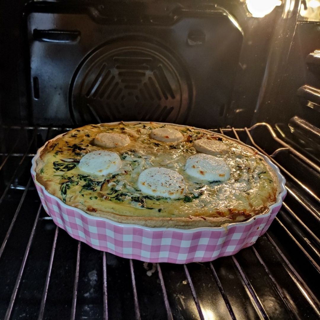 Quiche de espinacas, shitake y queso de cabra. Paso 3 Quiche de espinacas, shitake y queso de cabra. Paso 3