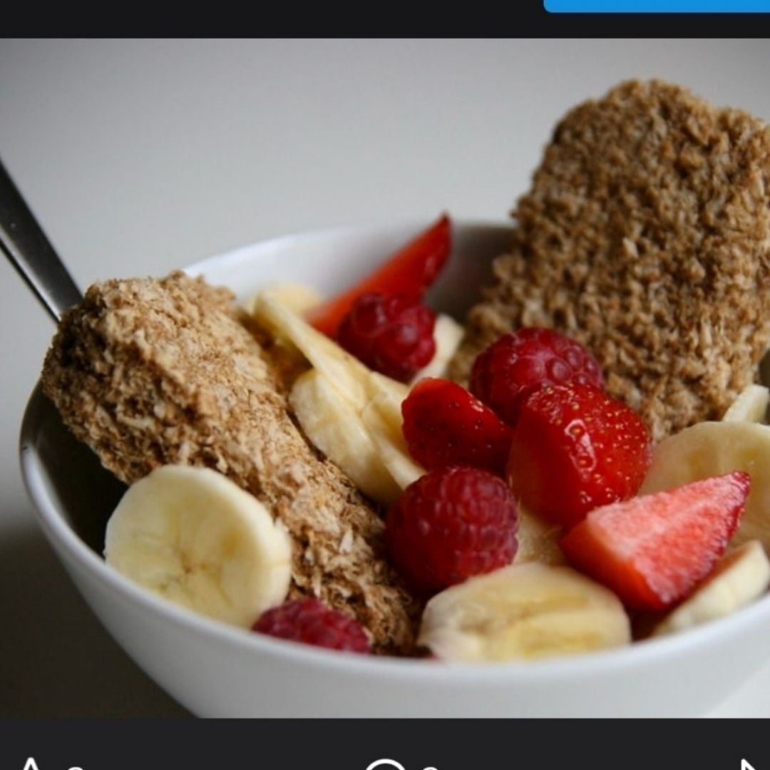 Weetabix con fruta y cacahuete Weetabix con fruta y cacahuete