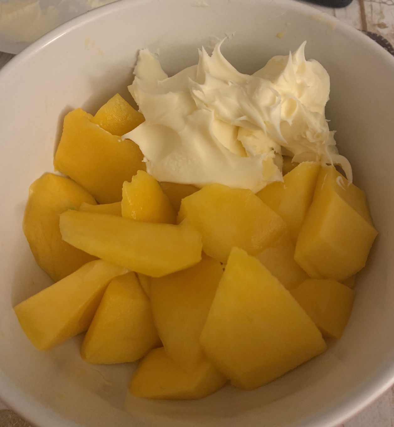 Postre de mango y mascarpone