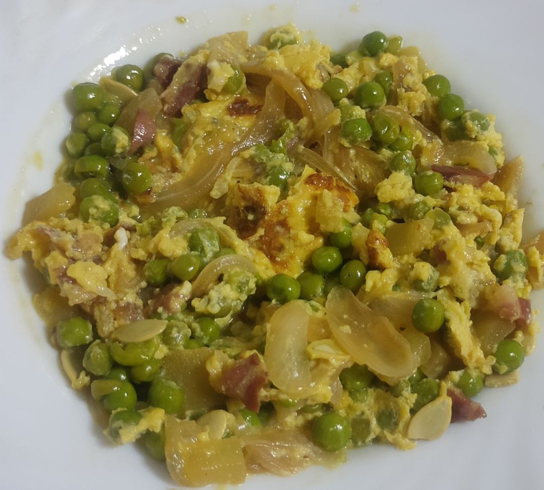 Revuelto de verduras y jamón Revuelto de verduras y jamón