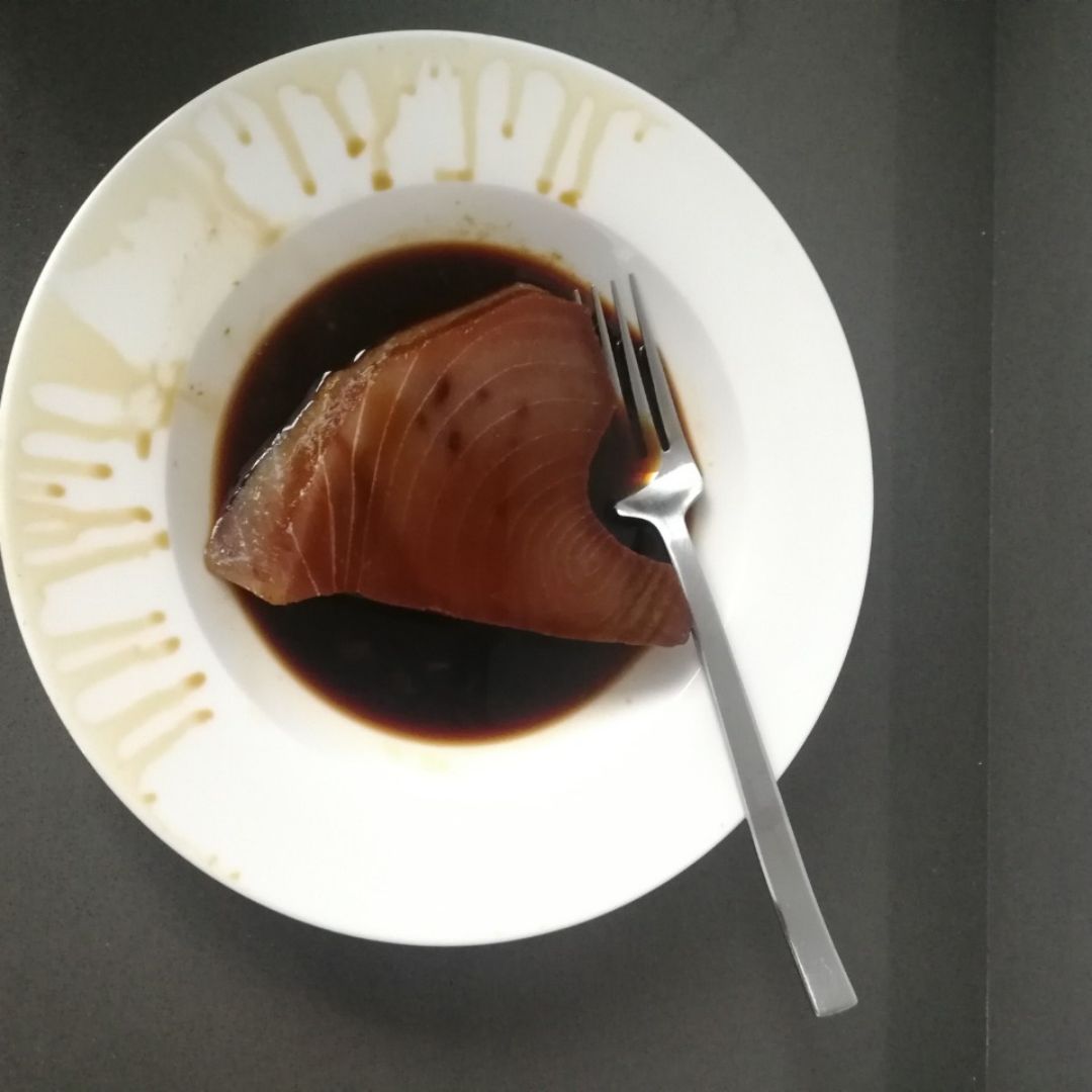 Atún en salsa de soja Paso 0 Atún en salsa de soja Paso 0