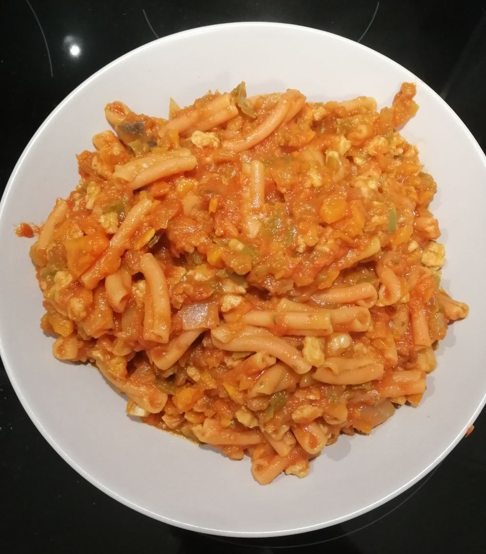 Pasta de lentejas con soja texturizada y pisto Pasta de lentejas con soja texturizada y pisto