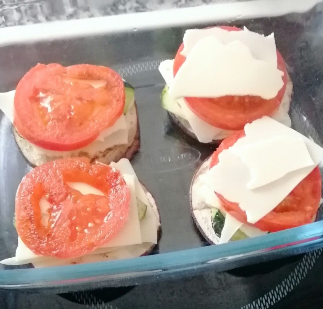 Milhojas vegetales con mozzarella 🌱🧀 Paso 2 Milhojas vegetales con mozzarella 🌱🧀 Paso 2