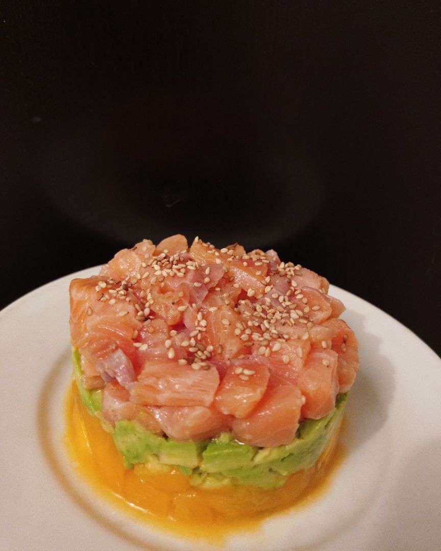 Tartar de salm贸n, aguacate y mango馃尭馃尭 Tartar de salm贸n, aguacate y mango馃尭馃尭