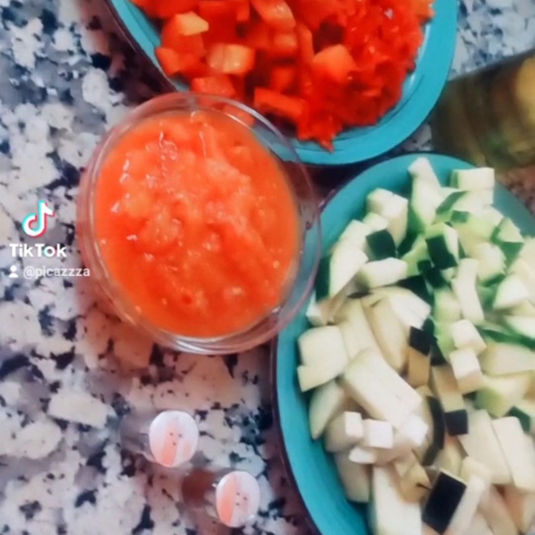 Pisto con huevo plancha Paso 0 Pisto con huevo plancha Paso 0