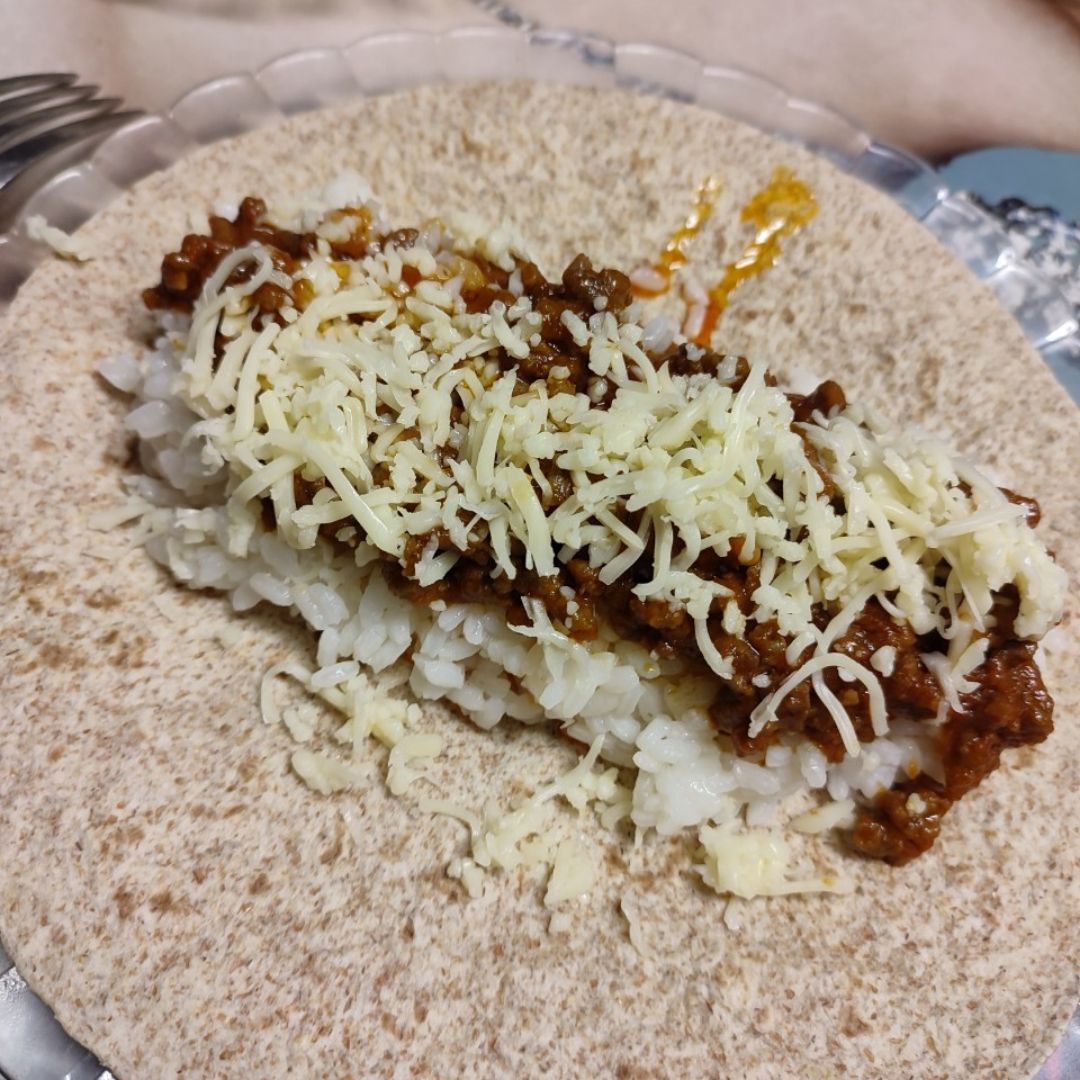 Burritos de arroz y carne🌯Step 0