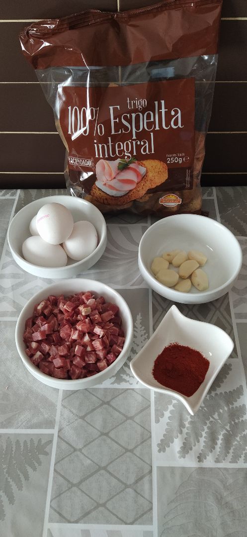 Sopa Castellana o de ajo Paso 0 Sopa Castellana o de ajo Paso 0