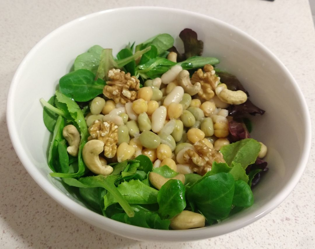 Ensalada de legumbres Ensalada de legumbres