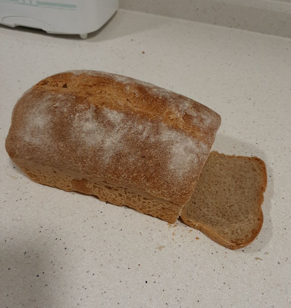 Pan integral con prefermento. Pan integral con prefermento.