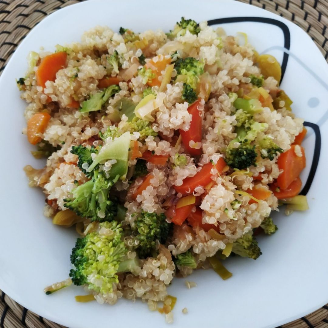 Quinoa con verduras Quinoa con verduras