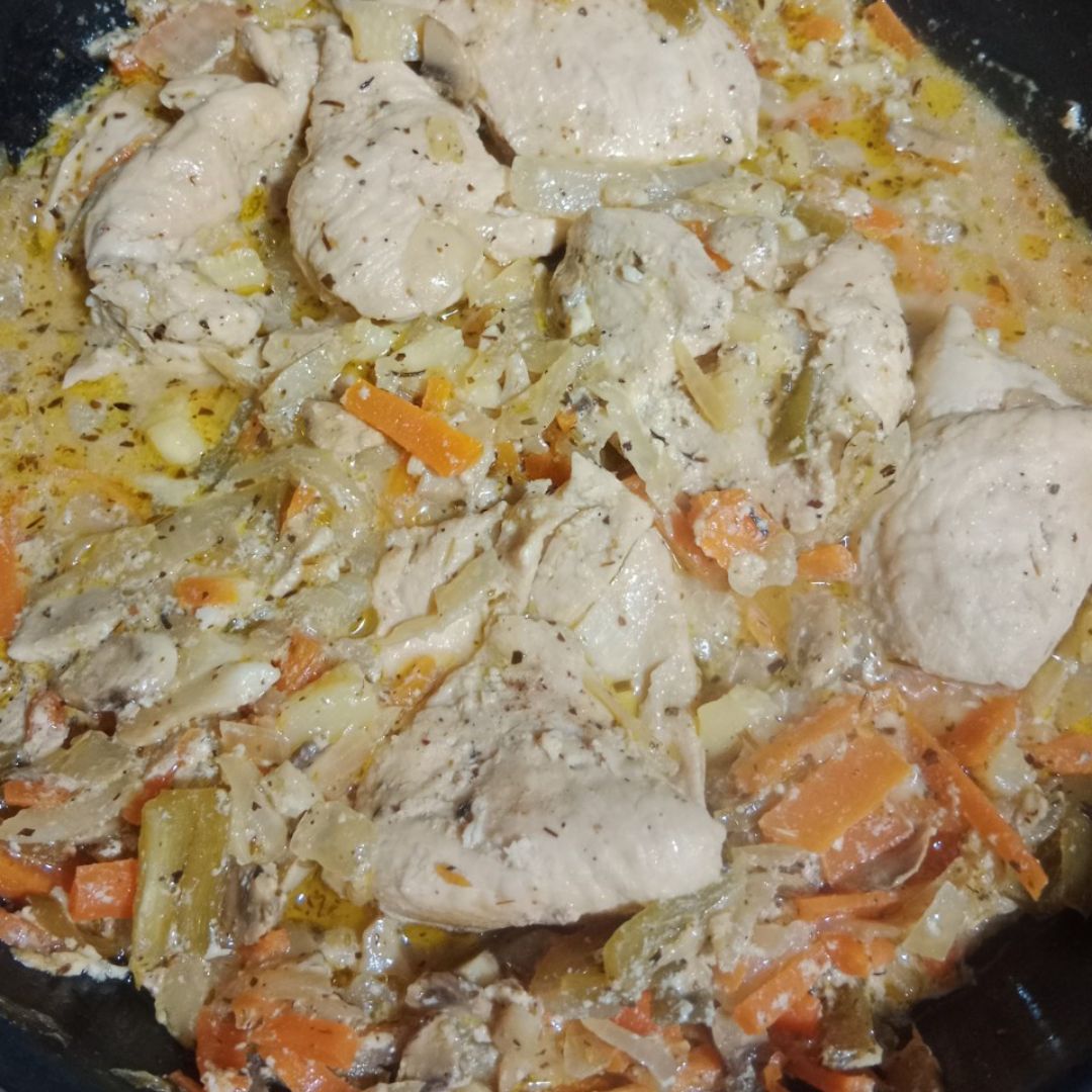 Pollo con verduras 