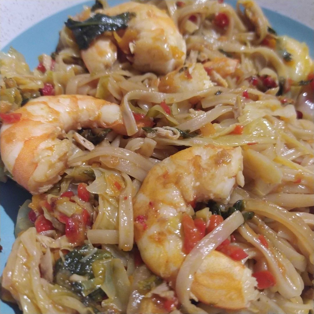 Fideos casi asiáticos. Fideos casi asiáticos.