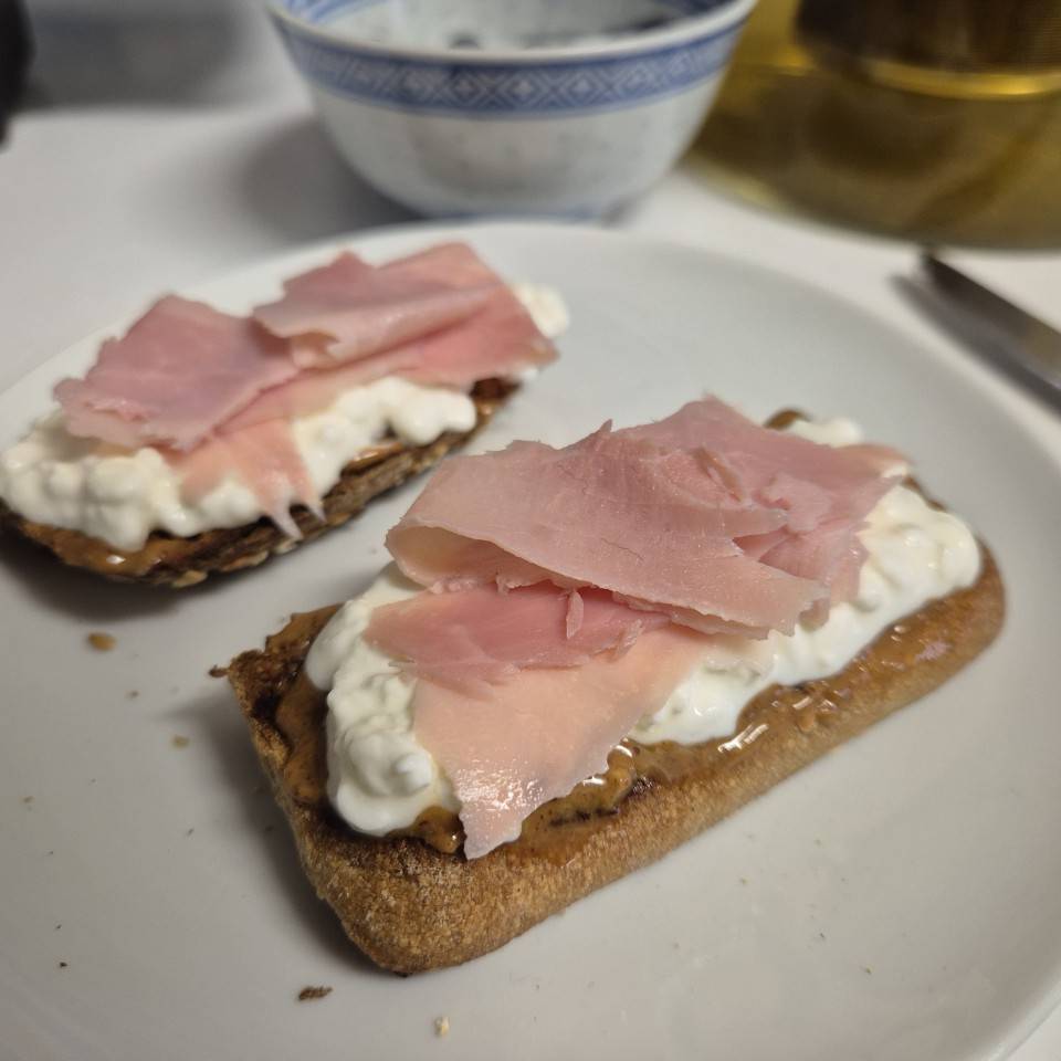 Tostadas Cottage y York