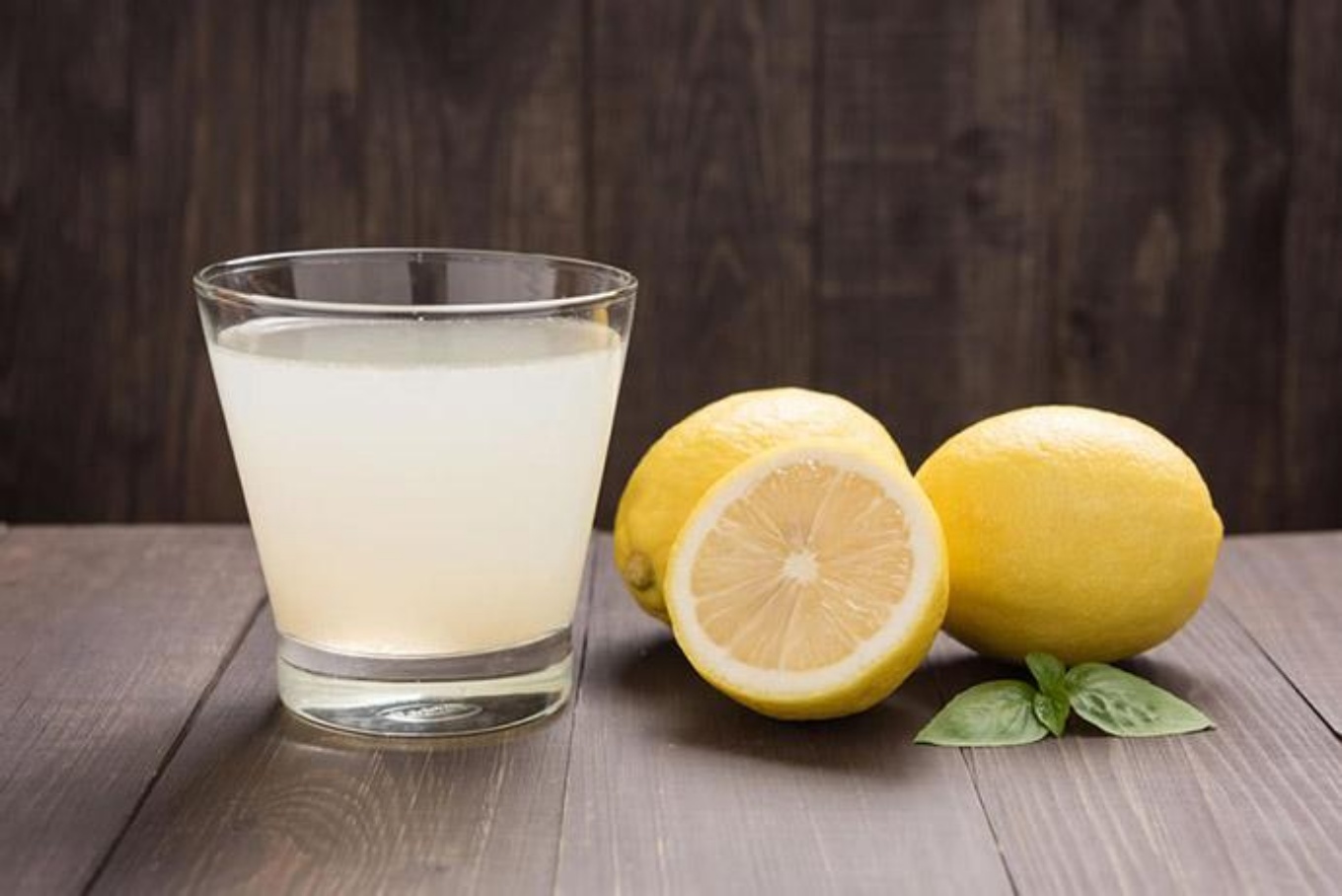 Agua con limon