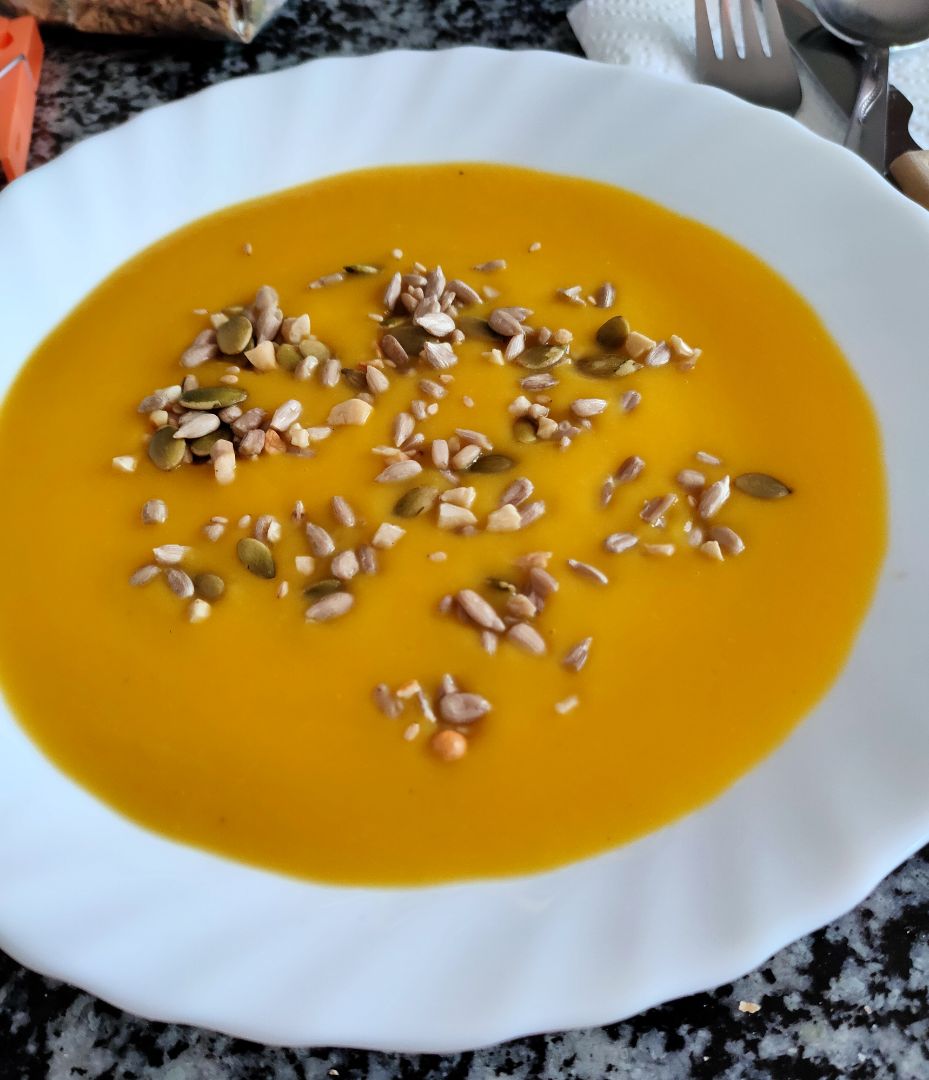 Puré de calabaza, calabacín y cúrcuma Puré de calabaza, calabacín y cúrcuma