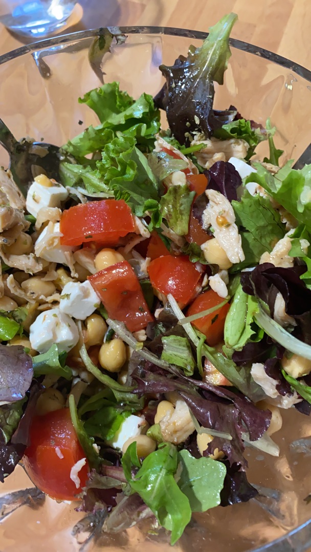 Ensalada con garbanzos 