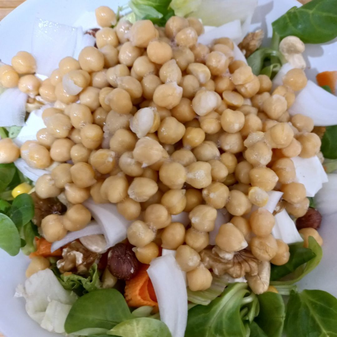 Ensalada de garbanzos Ensalada de garbanzos