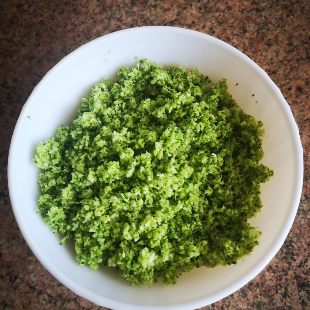 Pizza base de br贸coli y verduras 馃挌 Paso 0 Pizza base de br贸coli y verduras 馃挌 Paso 0