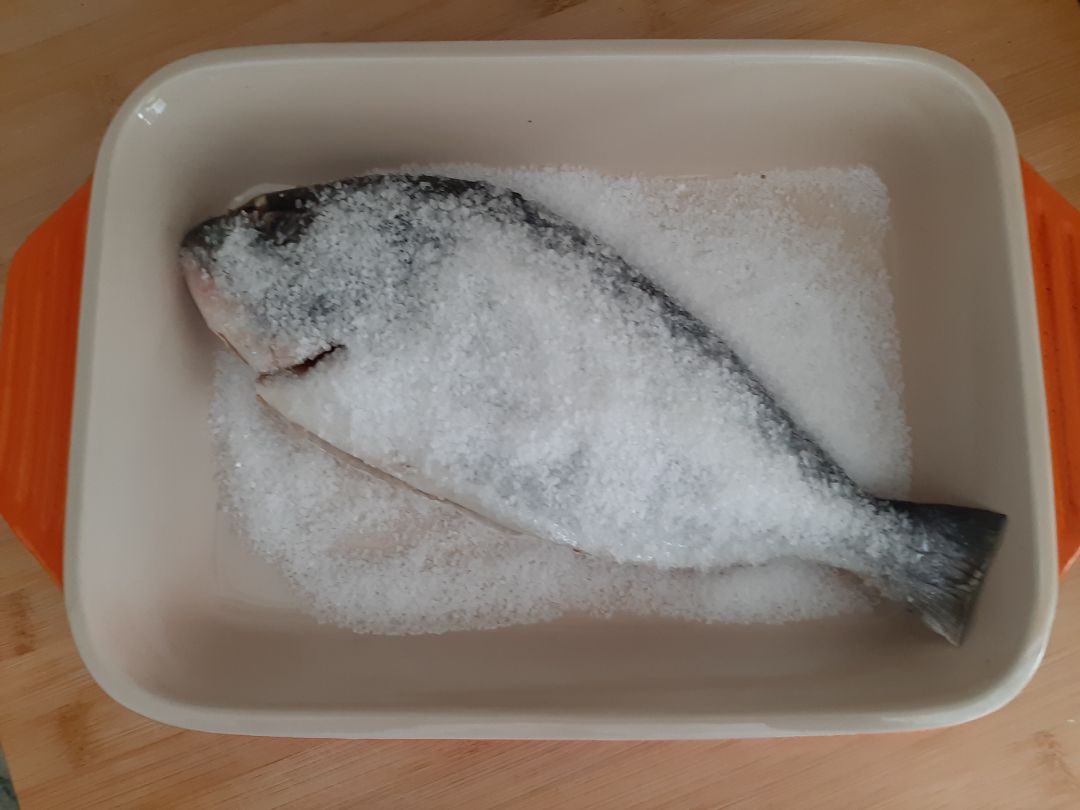 Dorada a la sal con arroz y Boletus Paso 0 Dorada a la sal con arroz y Boletus Paso 0