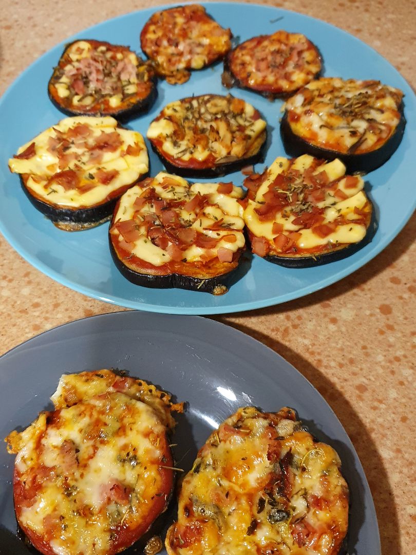 Mini pizzas con base de 🍆 Paso 3 Mini pizzas con base de 🍆 Paso 3