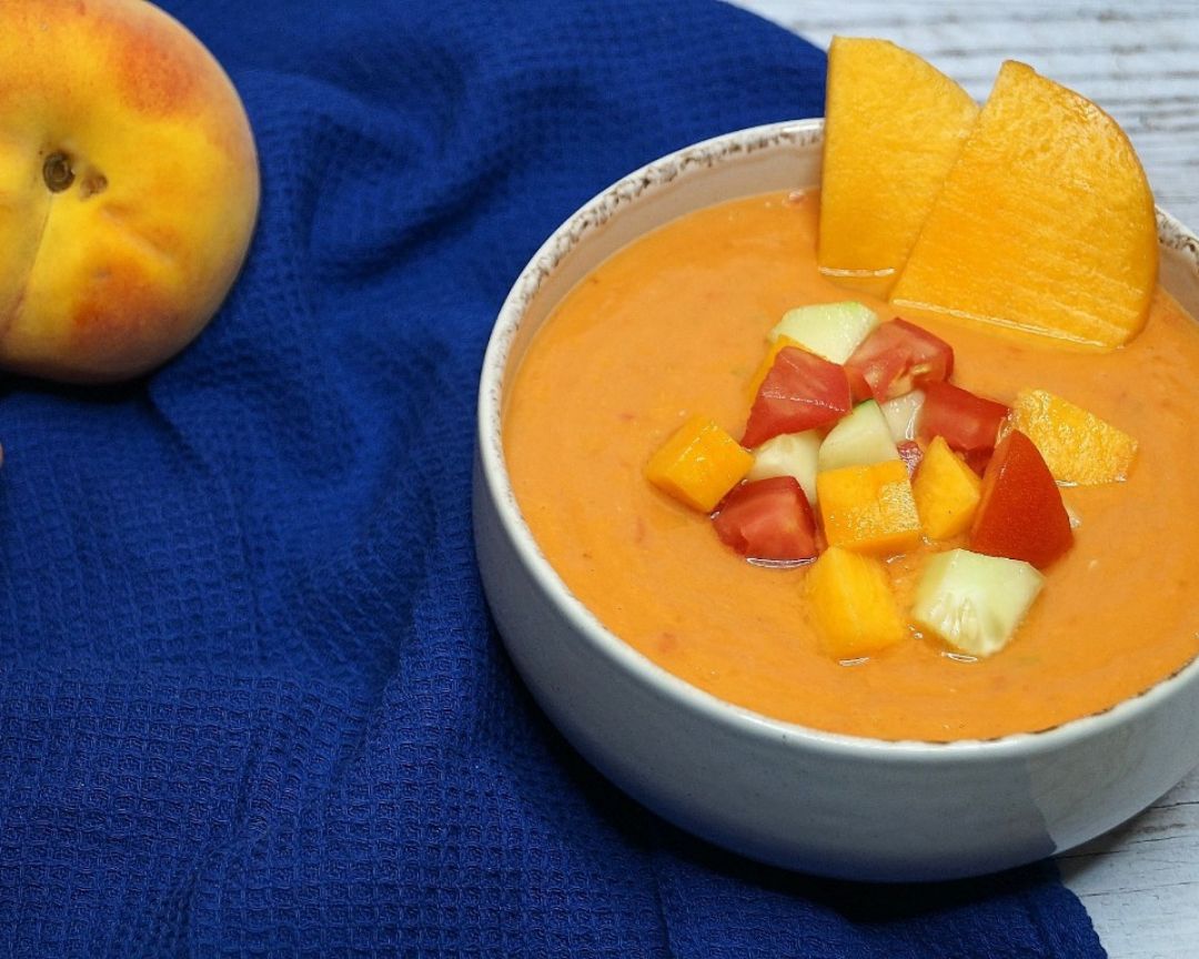 GAZPACHO DE MELOCOTÓN Paso 0 GAZPACHO DE MELOCOTÓN Paso 0