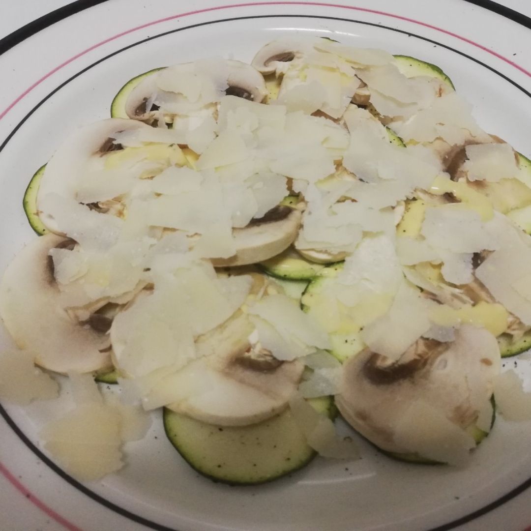 Carpaccio de calabacín Carpaccio de calabacín