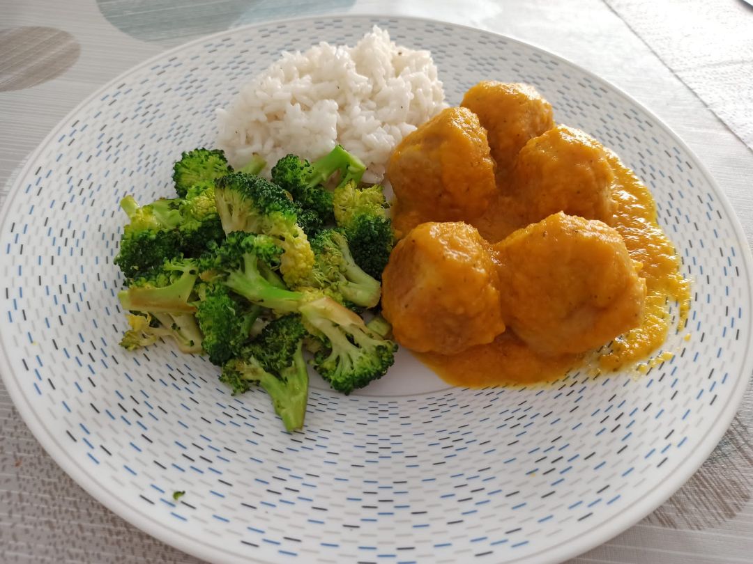 Albóndigas de la nieta XD Albóndigas de la nieta XD
