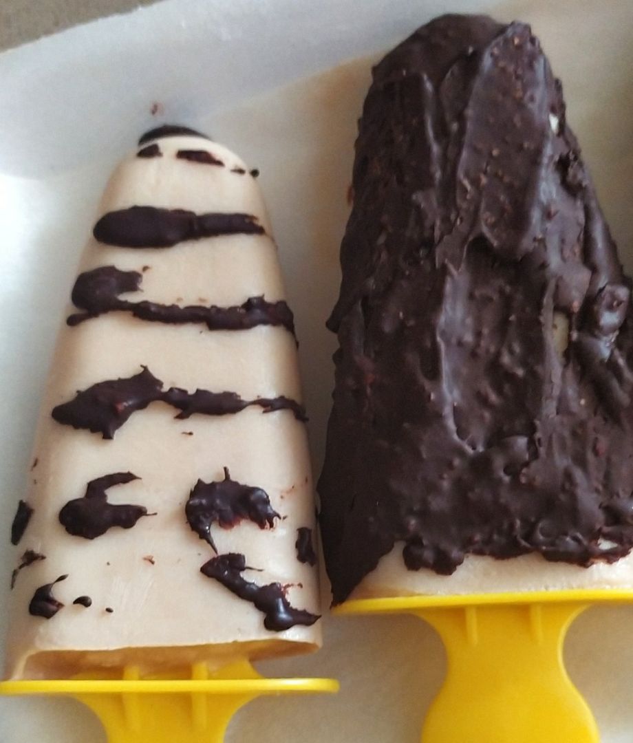 Helados plátano y crema de cacahuete Helados plátano y crema de cacahuete