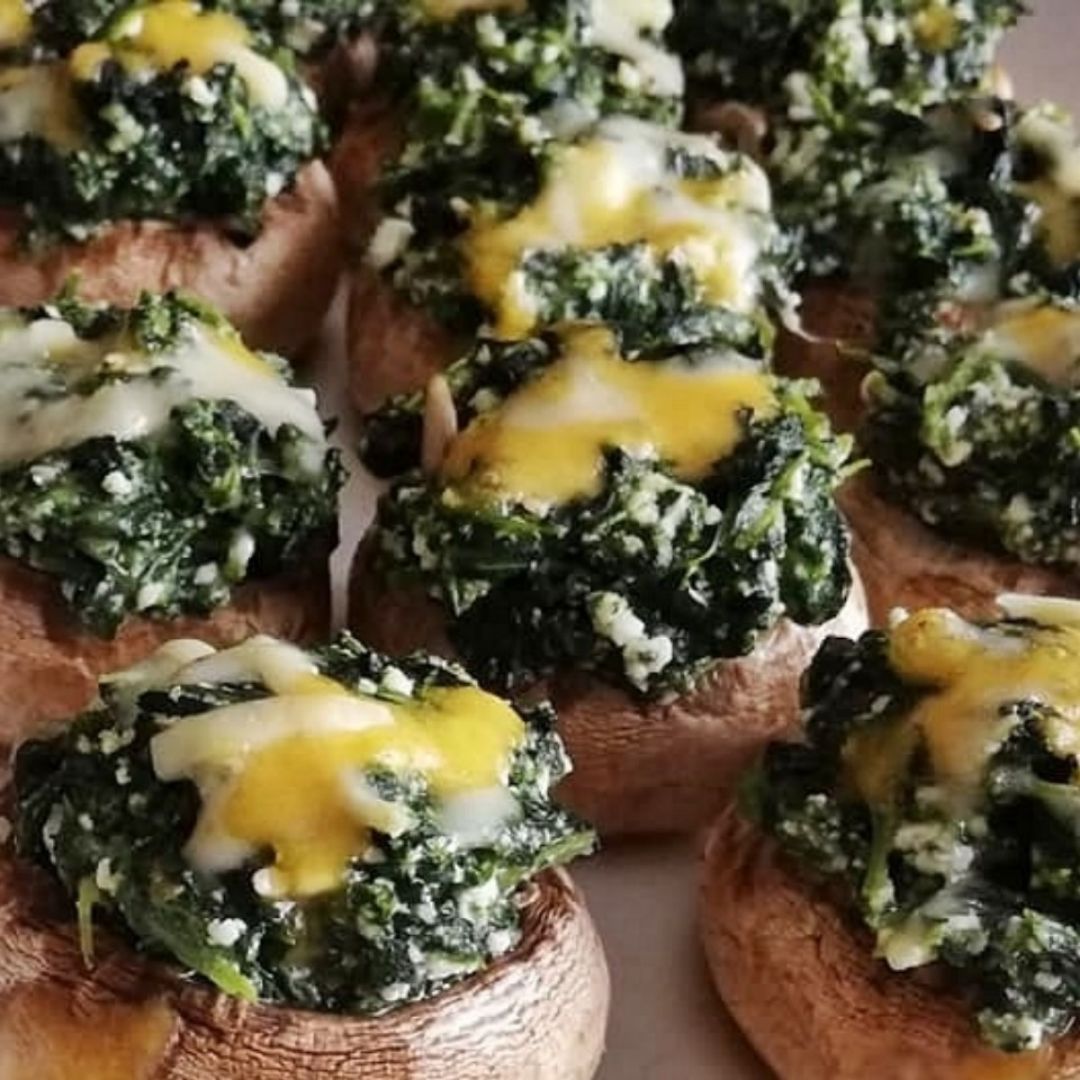 Champiñones rellenos de espinacas 