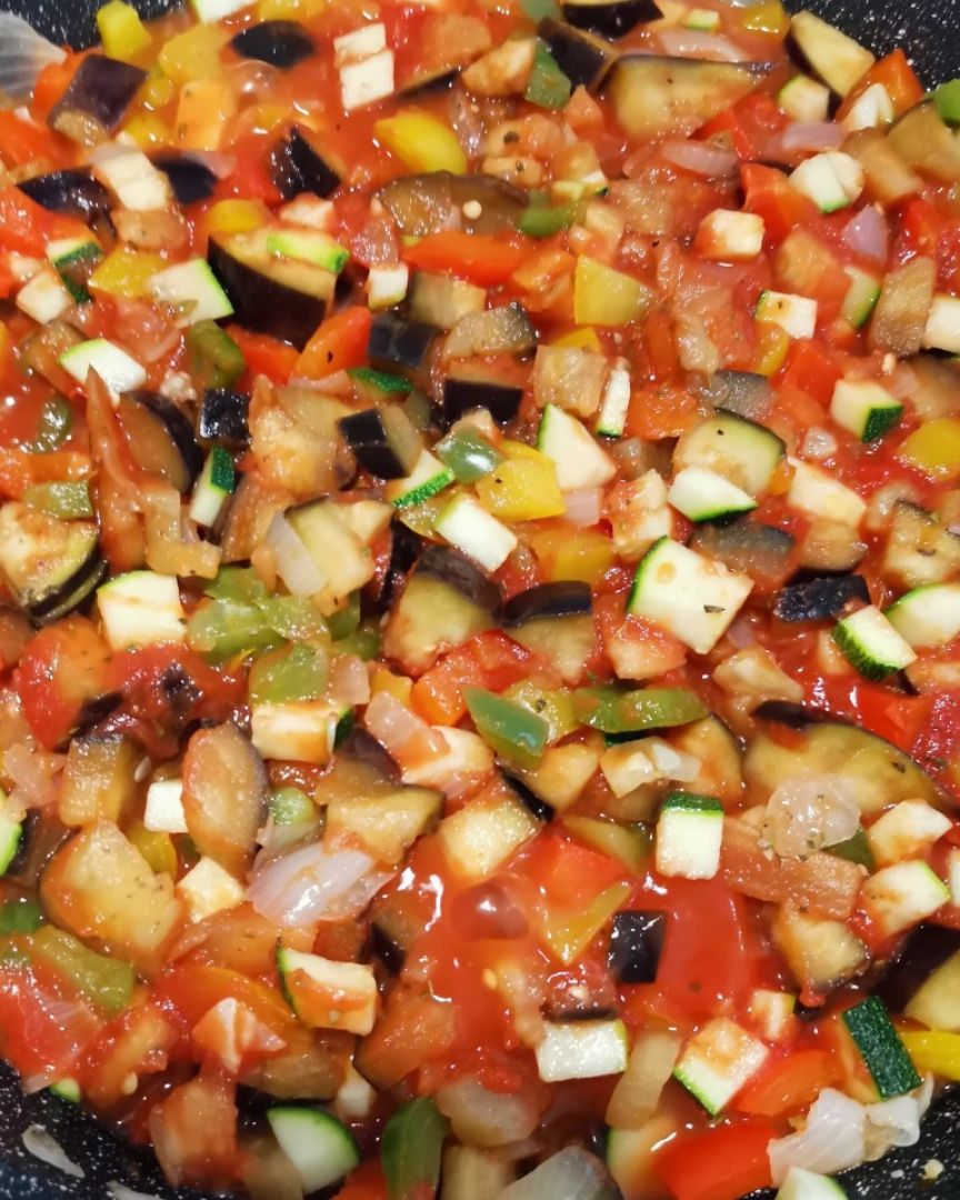 Lasaña de ratatouille 🥒🍅🍆🌱 Paso 2 Lasaña de ratatouille 🥒🍅🍆🌱 Paso 2