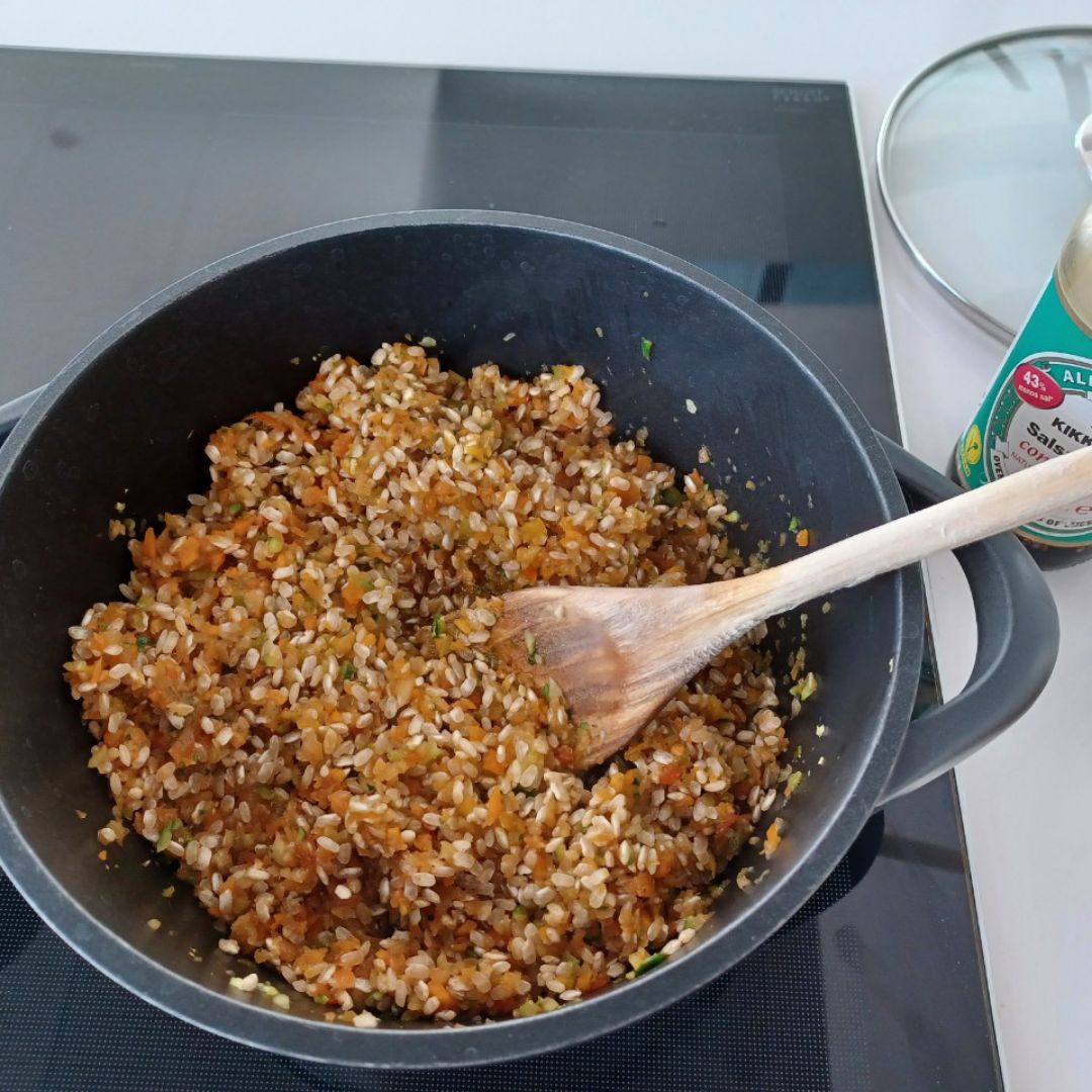 Arroz con salmón terayakiStep 0