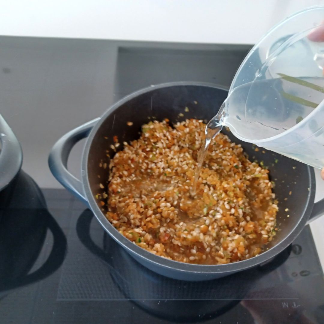 Arroz con salmón terayakiStep 0