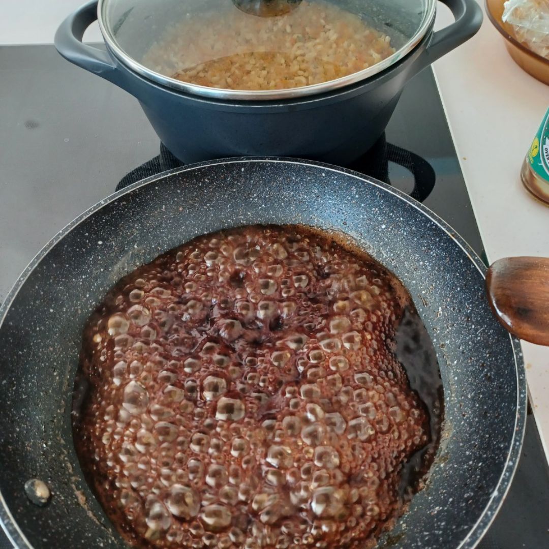 Arroz con salmón terayakiStep 0