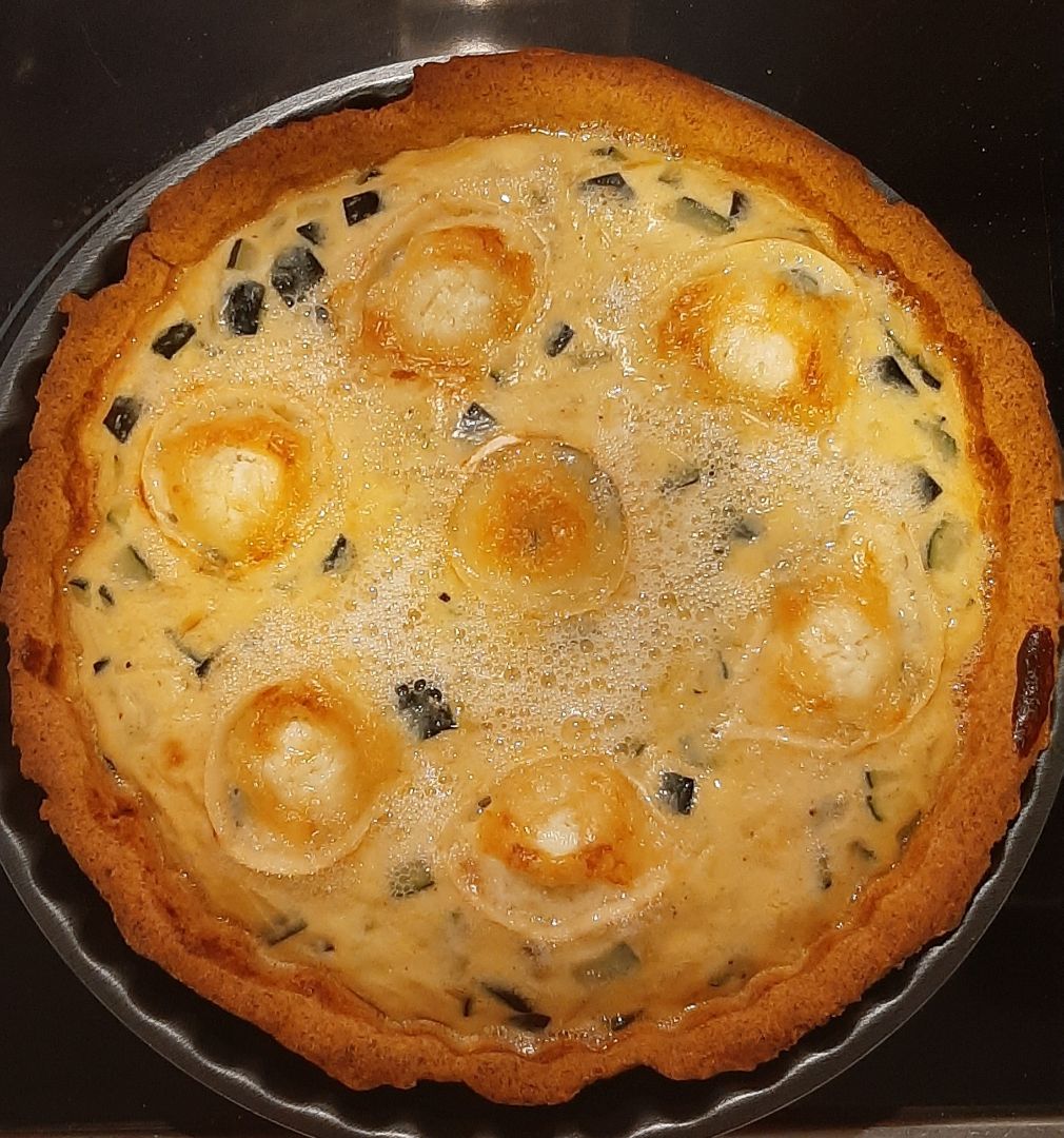 Quiché de calabacín y queso de cabra Paso 5 Quiché de calabacín y queso de cabra Paso 5