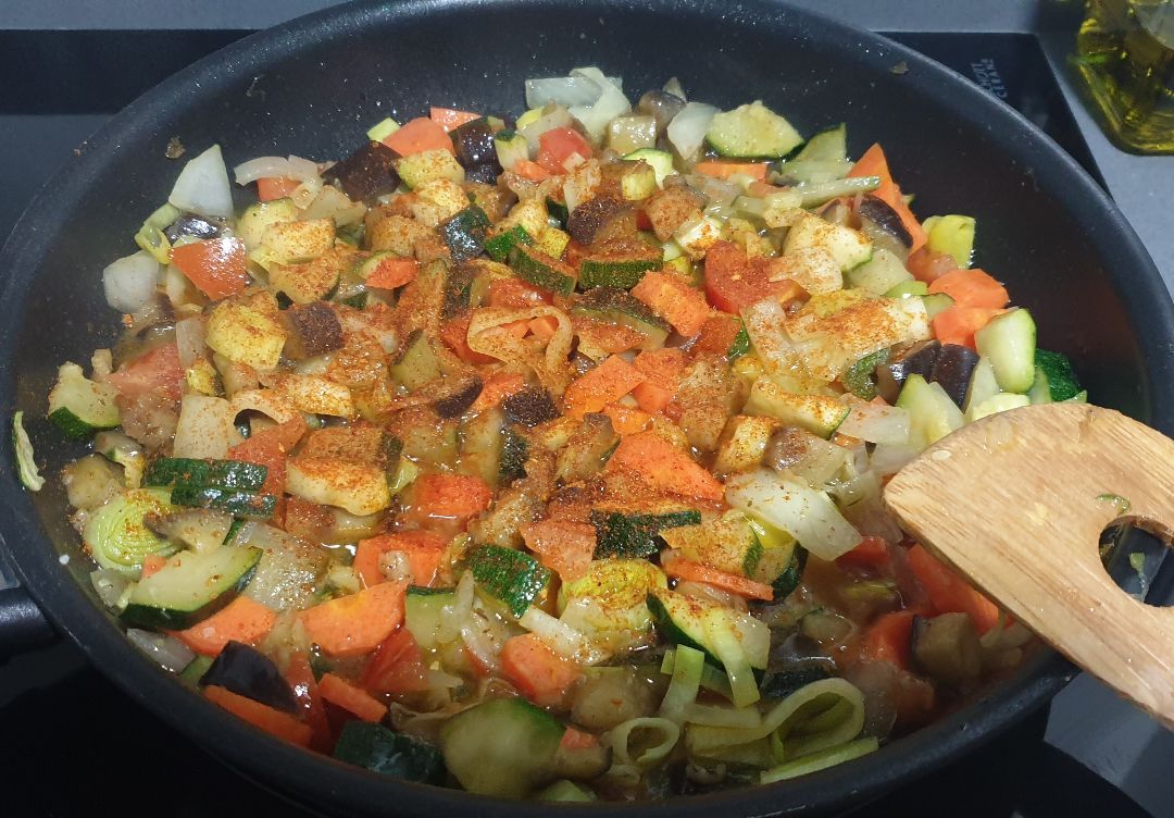 Pastel de verduras con queso de cabra y bonito del norte Paso 0 Pastel de verduras con queso de cabra y bonito del norte Paso 0