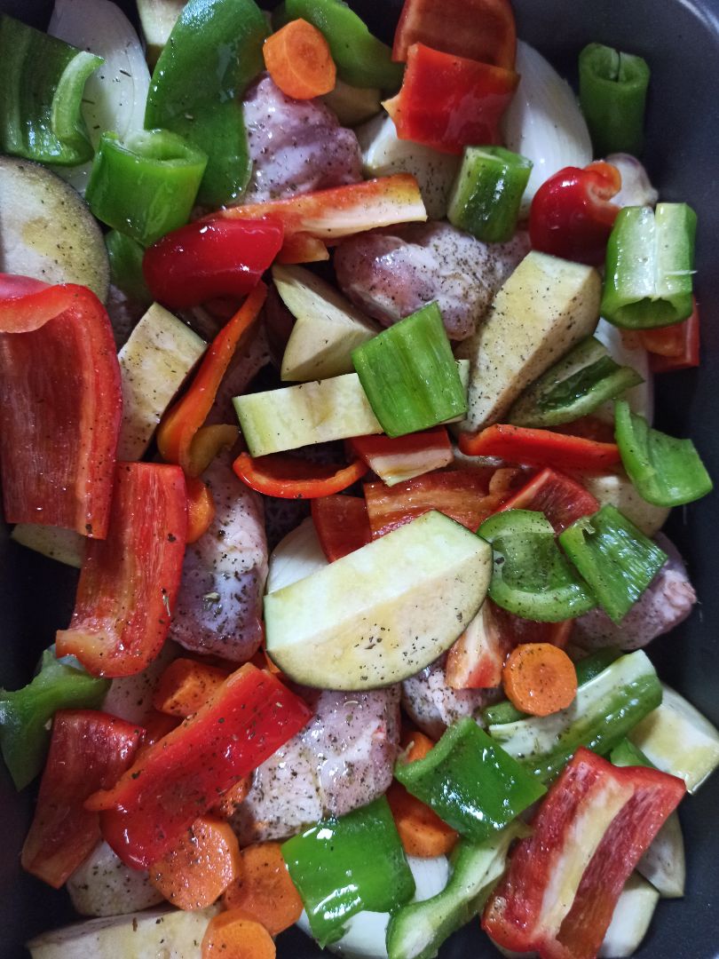 Pollo al horno con verduras Paso 1