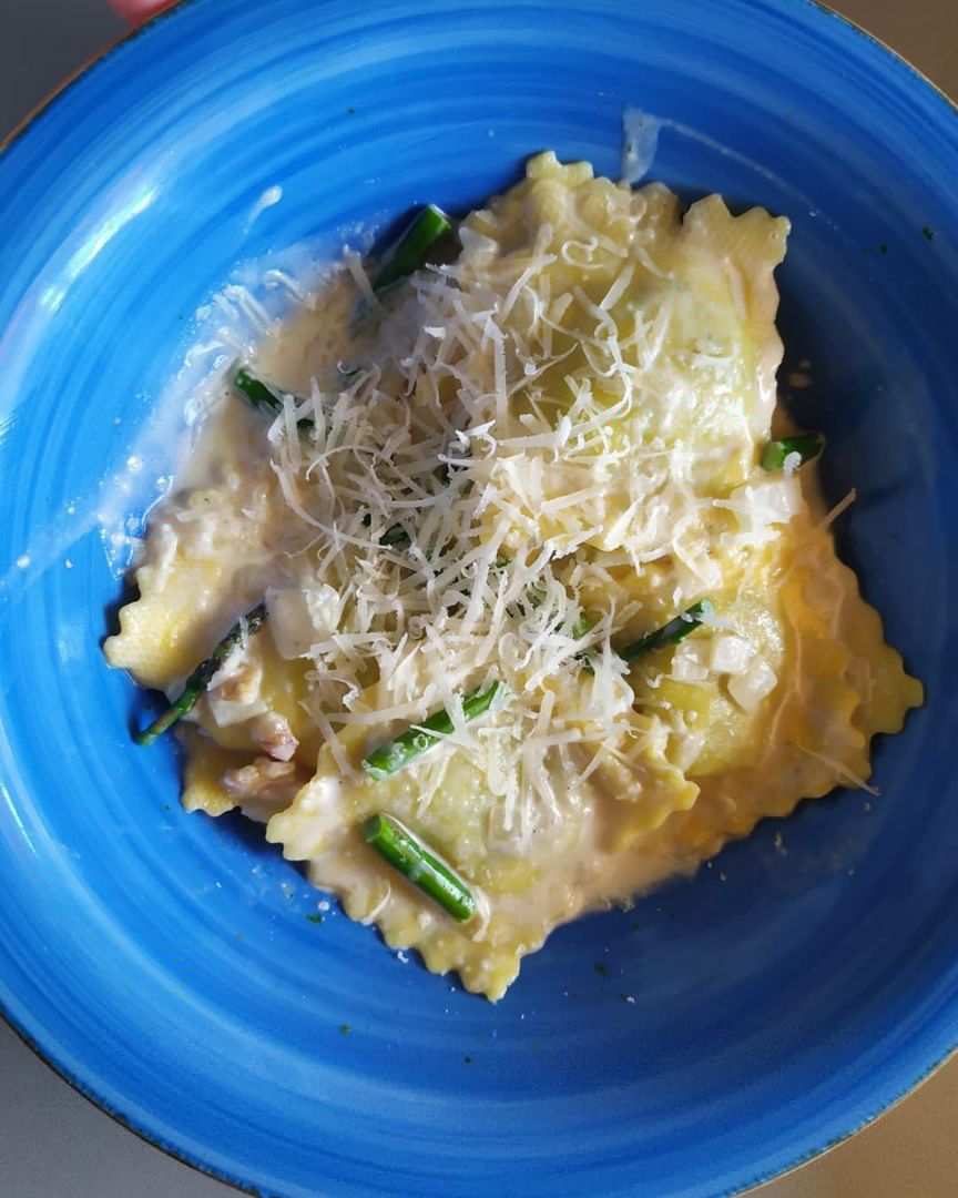 Pasta fresca con espárragos 🥰 Pasta fresca con espárragos 🥰