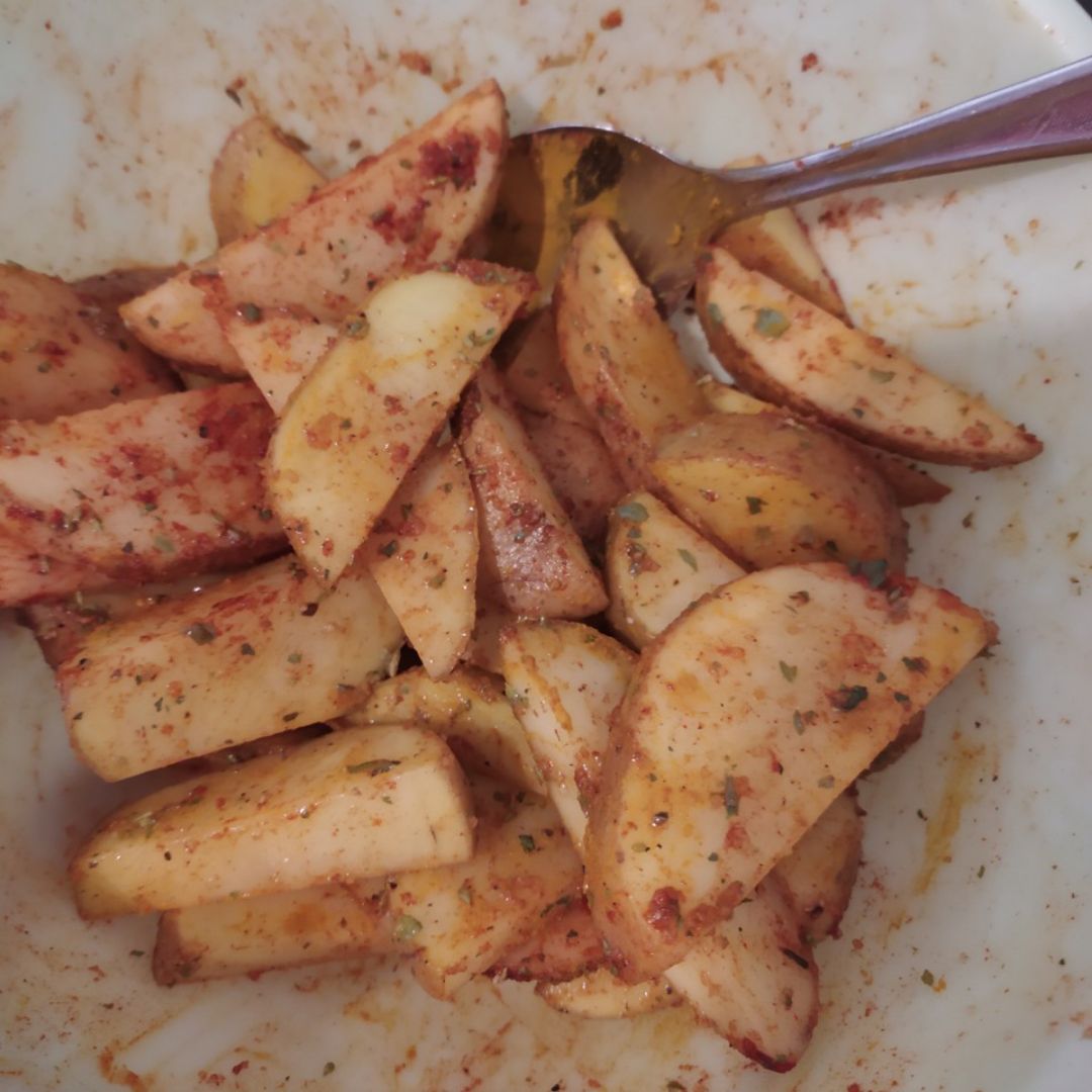 PATATAS DELUXE 🥔😋 Paso 1 PATATAS DELUXE 🥔😋 Paso 1