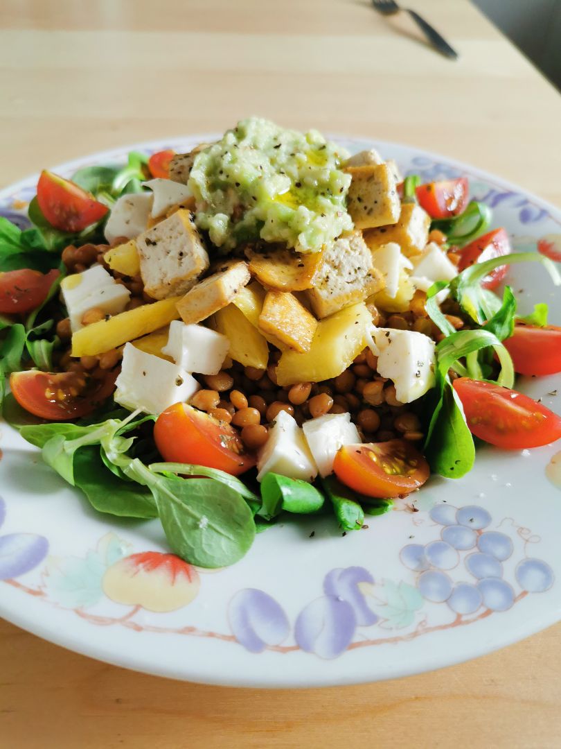 Ensalada de lentejas y tofu 馃 Ensalada de lentejas y tofu 馃